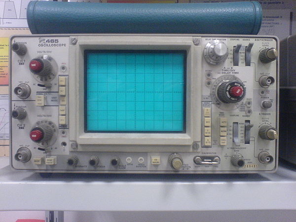 600px-tektronix_465_oscilloscope.jpg